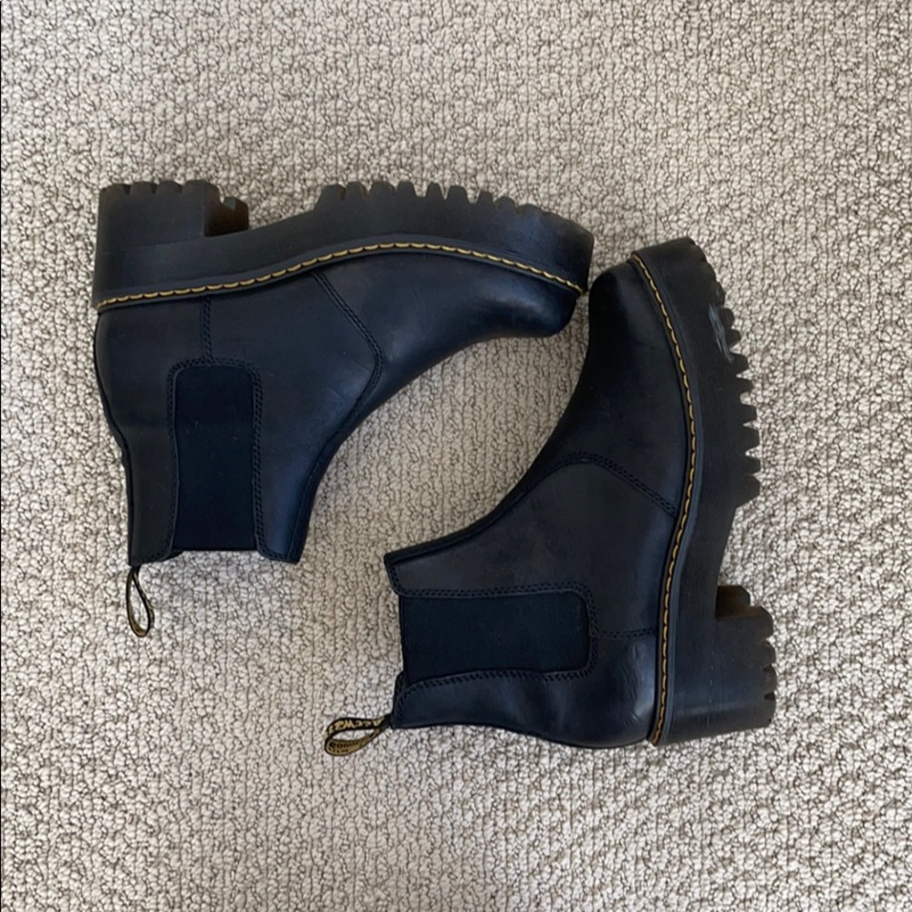 Doc marten Rometty platform boot
